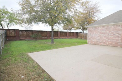 7520 Sunburst Trail, Denton, TX 76210 - photo 2