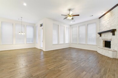 27215 Symphony Creek Ln, Fulshear, TX 77441 - photo 3