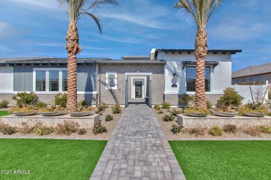courtyard privacy gated house