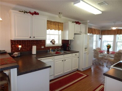 38 Freeman Ave, Punta Gorda, FL 33950 - photo 4