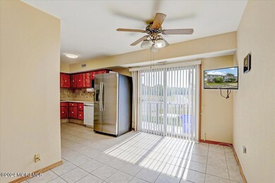 11-Dining Room