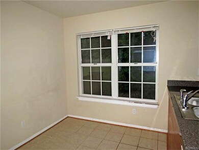 KITCHEN DINING AREA