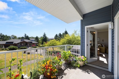 516 Darby Dr unit 207, Bellingham, WA 98226 - photo 3