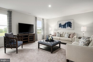 211 Sanctuary Dr, Hedgesville, WV 25427 - photo 3