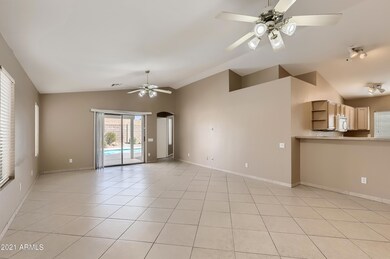 7-472895305-07 Living Room
