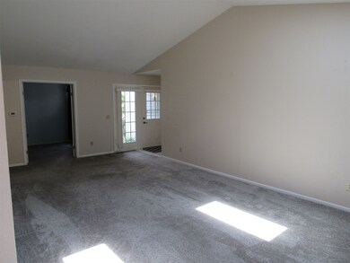 18248 Farm Ln, South Bend, IN 46637 - photo 3