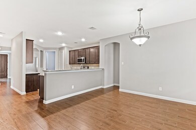 5622 Bersey Ln, Houston, TX 77091 - photo 5