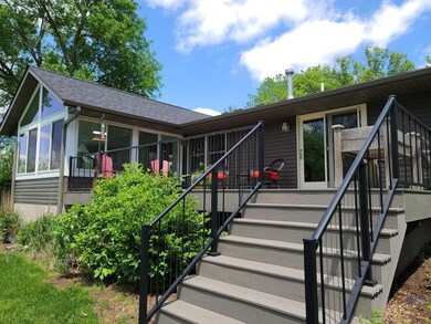 345 W 28th St S unit 4, Newton, IA 50208 - photo 2