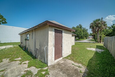 714 Orange St, Titusville, FL 32796 - photo 6
