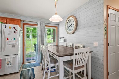 3 Newton St, Barre, MA 01005 - photo 6