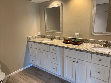 5218 Moss Glenn Ln, Houston, TX 77088 - photo 6