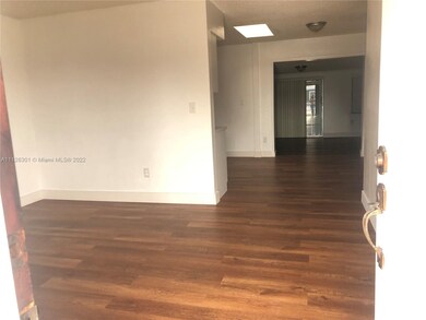 Entry / Living Room