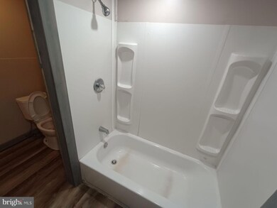 9349 Valley Rd unit 100, Berkeley Springs, WV 25411 - photo 5