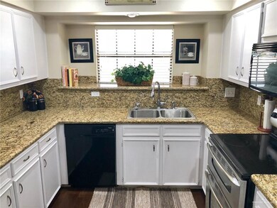 413 Rexine Dr, Alamo, TX 78516 - photo 5