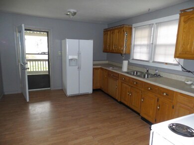 1717 Miami Dr, Johnson City, TN 37601 - photo 7