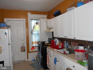 3401 Dupont Ave, Baltimore, MD 21215 - photo 5