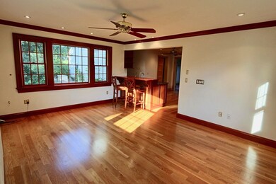 5 Curtis St, Marblehead, MA 01945 - photo 2