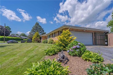 502 Diamond St, Slatington, PA 18080 - photo 3