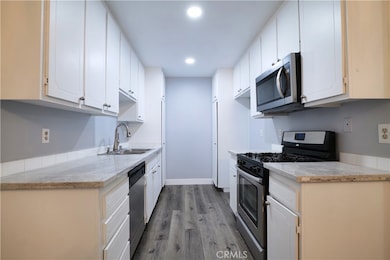 552 D St, Upland, CA 91786 - photo 5