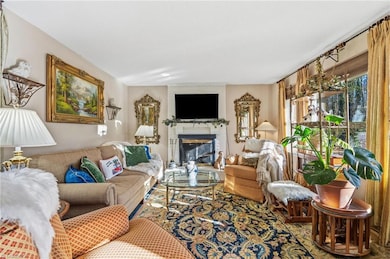 7300 Prentiss Rd, Greensboro, NC 27409 - photo 6