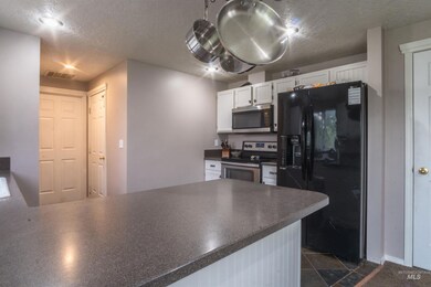 1228 Willow Creek Dr, Nampa, ID 83686 - photo 5