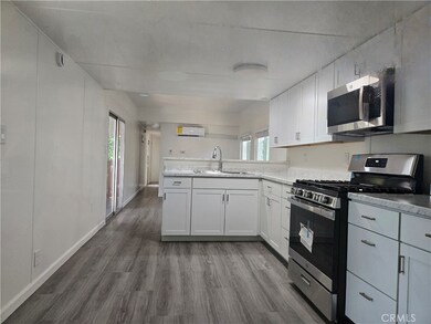 1047 14th St unit 31, Oroville, CA 95965 - photo 2