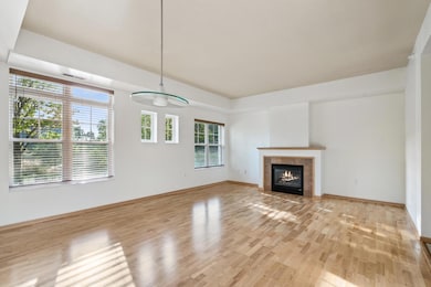 2550 38th Ave NE unit 112, Columbia Heights, MN 55421 - photo 4