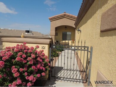 Side Yard Entry
