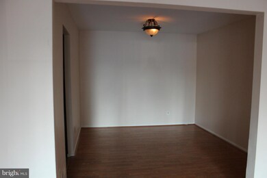 17421 Pipers Way, Olney, MD 20832 - photo 5