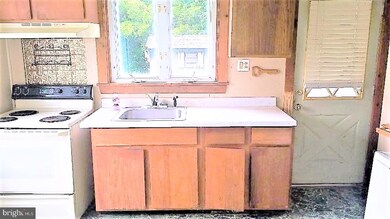 24 Chester Ave, Deepwater, NJ 08023 - photo 5