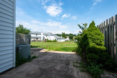 31 Mainsail Square, Freehold, NJ 07728 - photo 3