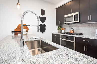 240 W Osborn Rd unit 4019, Phoenix, AZ 85013 - photo 2