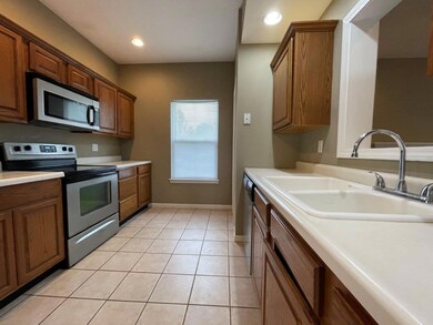 KITCHEN - TILE FLOORS