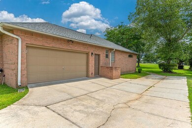 6-web-or-mls-5733 Sandstone Dr Exterior-