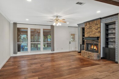 7001 Oak Hills Ct, North Richland Hills, TX 76182 - photo 5