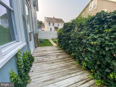 219 William St, Downingtown, PA 19335 - photo 4