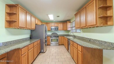10017 Mississippi St-20003