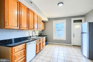 424 N Linwood Ave, Baltimore, MD 21224 - photo 7
