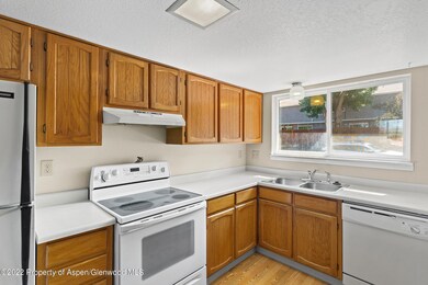 1024 E 7th St, Craig, CO 81625 - photo 6