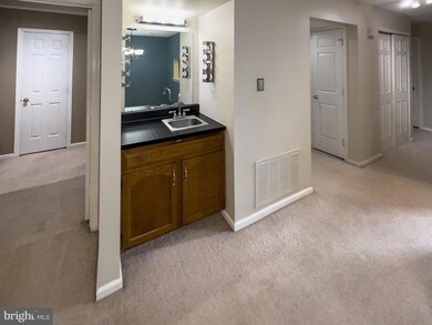 522B Willow Turn unit B, Mount Laurel, NJ 08054 - photo 5