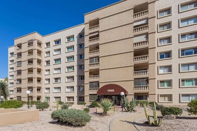 7940 E Camelback #404