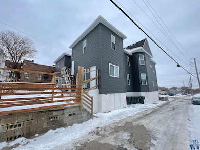 513 12th St, Sioux City, IA 51105 - photo 2