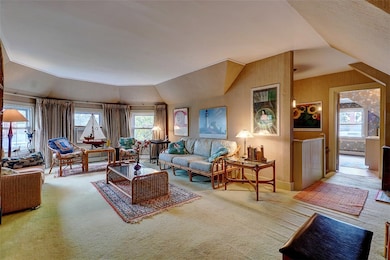 165 Waterman St unit 6, Providence, RI 02906 - photo 3