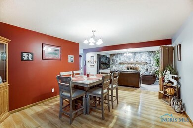 1217 Heather Dr, Findlay, OH 45840 - photo 5