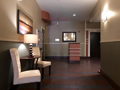 129 Walnut Street, Unit 403 - 4