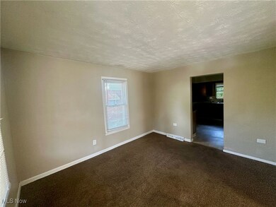 728 Mckinley Ave, Akron, OH 44306 - photo 4