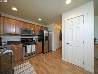 3420 Larrabee St, Forest Grove, OR 97116 - photo 7