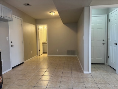 14246 S Hickory St, Glenpool, OK 74033 - photo 5