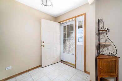 724 Blue Jay Way, Dyer, IN 46311 - photo 4