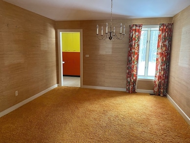 19 Bartlett Ave, Nashua, NH 03064 - photo 7